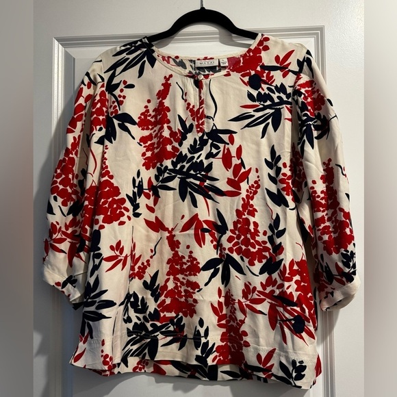 MASAI COPENHAGEN
Ducilla Floral Top In White with blue and red - Picture 8 of 11